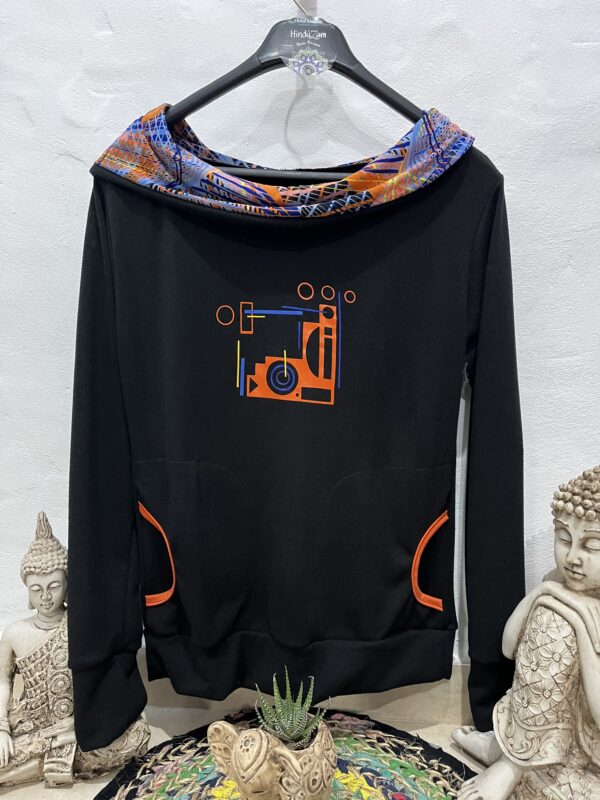 Buzo con capucha